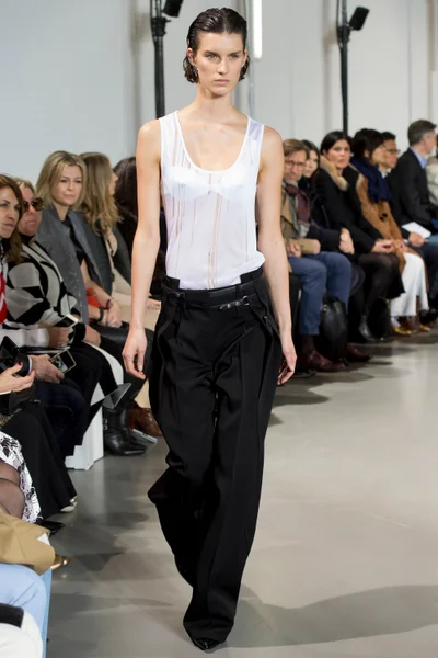 Look 1